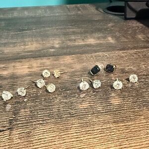 Elegant Stud Earrings Set